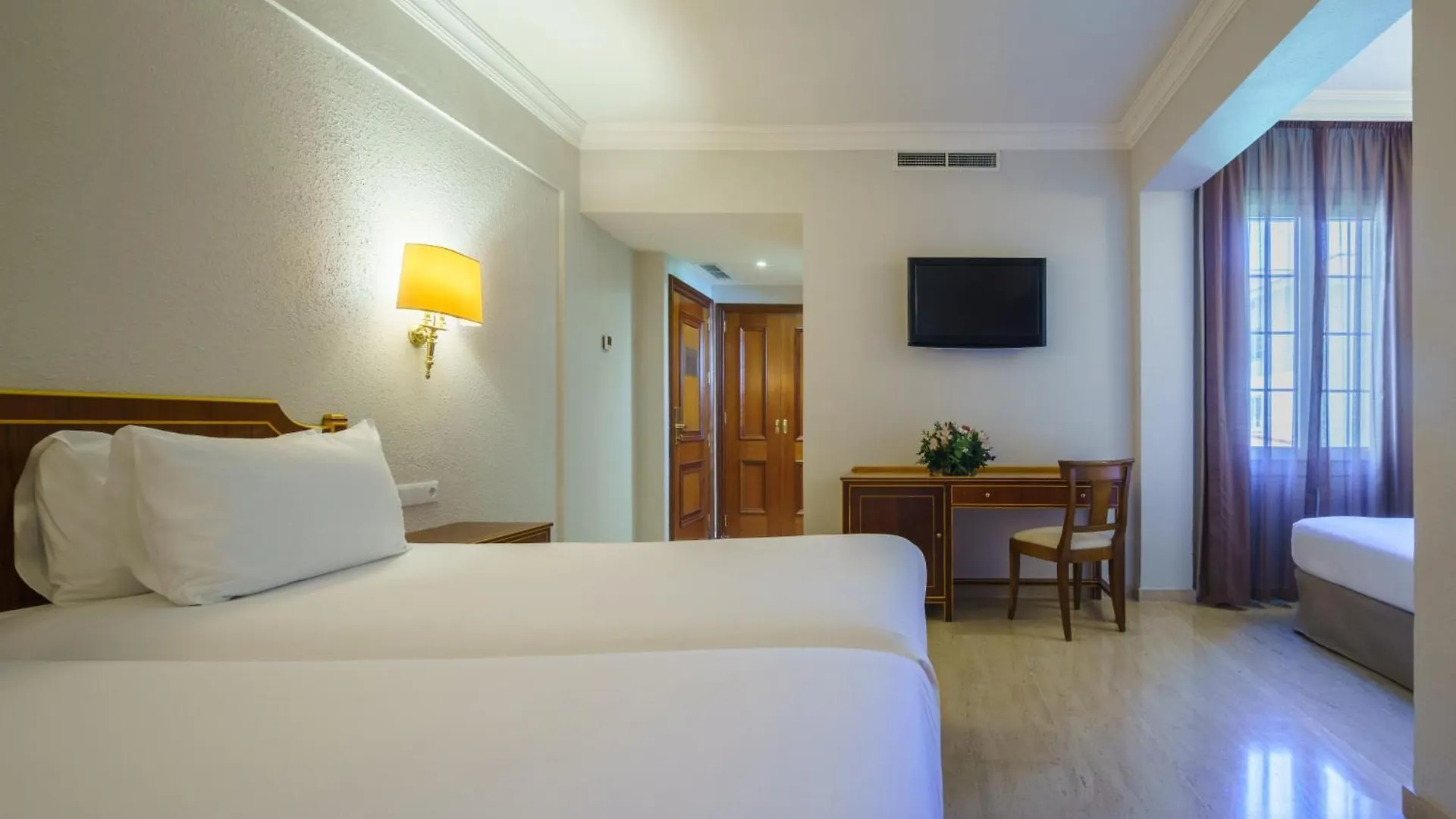 Crisol Jardines De Cordoba Hotel