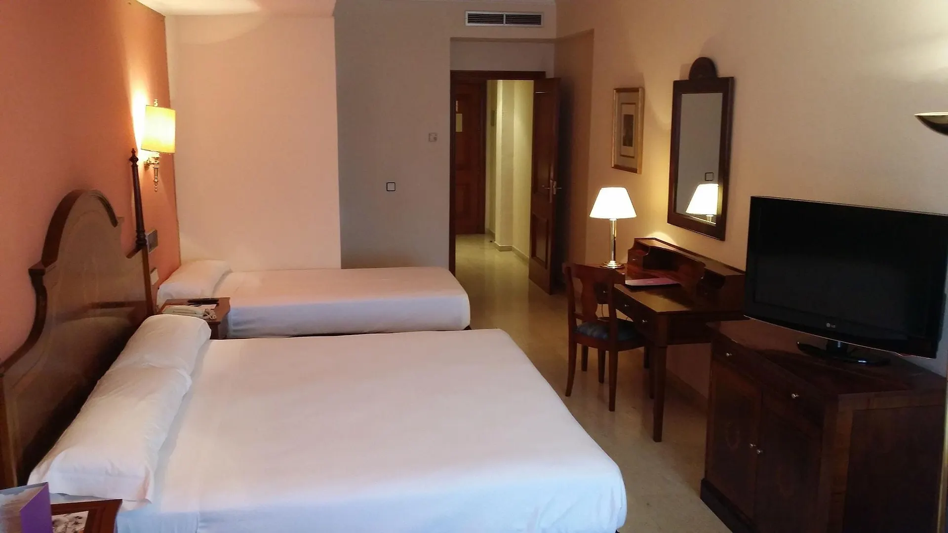 Crisol Jardines De Cordoba Hotel